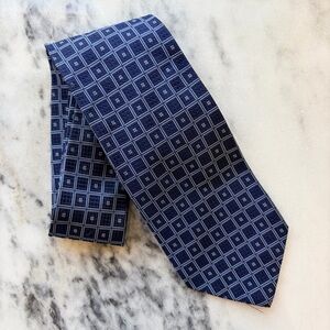 Oscar de la Renta 100% Silk Navy Checkered Men's Tie